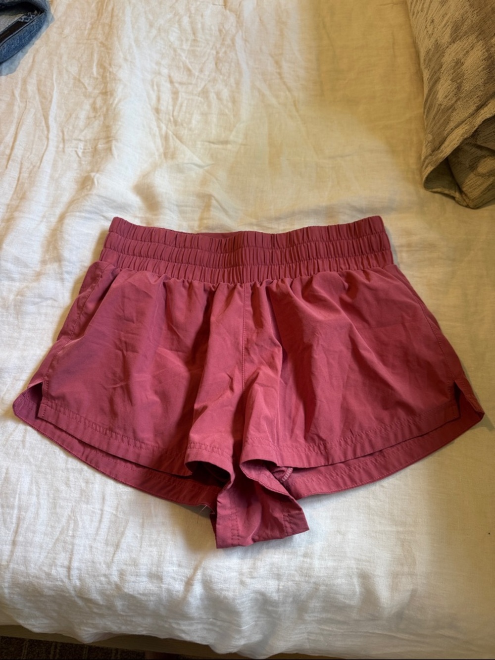 Varley Kallin 1.5” Women's Athletic Shorts - Dusty Rose